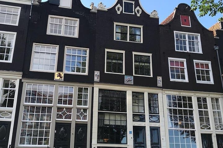Private Amsterdam Bike Tour — Hidden Gems & Family-Friendly Routes photo 2