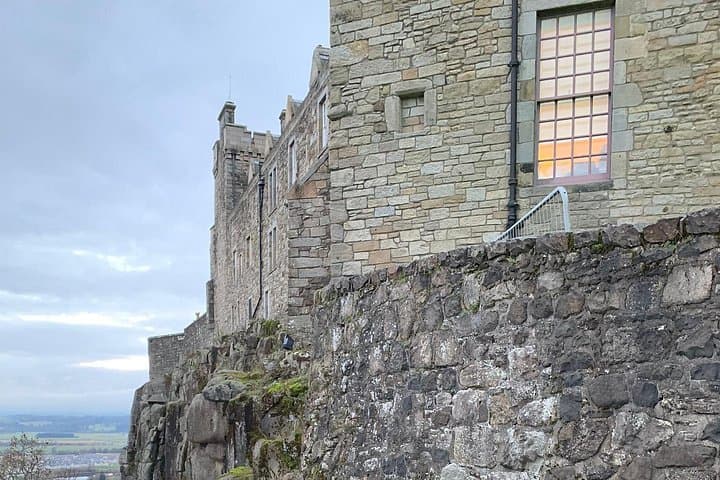 Stirling & Bannockburn Private Tour — Castle, Wallace Monument & Deanston Whisky photo 4