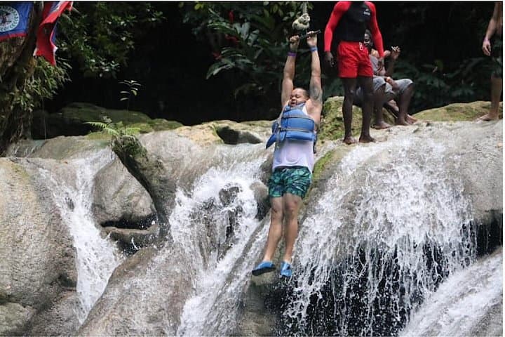 Blue Hole Ocho Rios: Swim, Cliff-Jump and Rope-Swing at Jamaica's Secret Falls photo 4