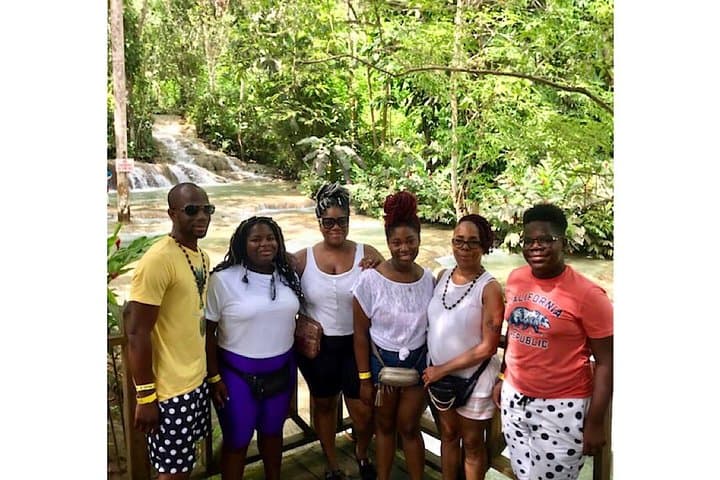 Climb Dunn's River Falls: Guided Ocho Rios Day Tour with Lunch photo 6