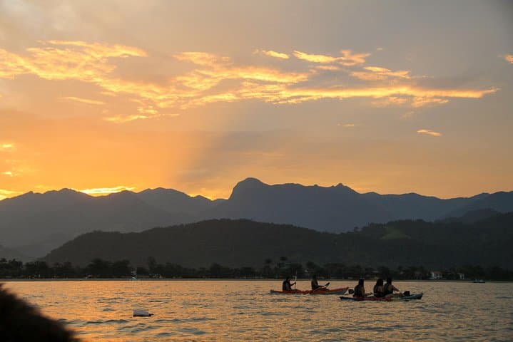 Sunset Kayak in Paraty: Mangroves, Islands & Bay Sunsets