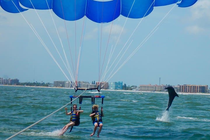 Madeira Beach Parasail Flights — Sky-High Views Over Clearwater Bay photo 5