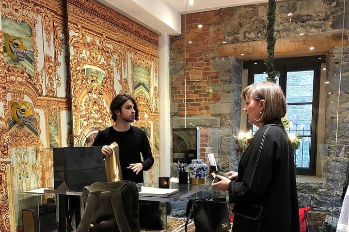 Montreal Luxury Fashion Tour with a Personal Style Coach photo 1