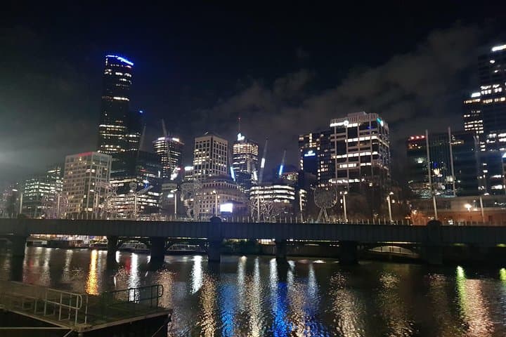 Melbourne Afternoon Sights and Sounds Private Tour — Laneways, Beaches & Markets photo 4