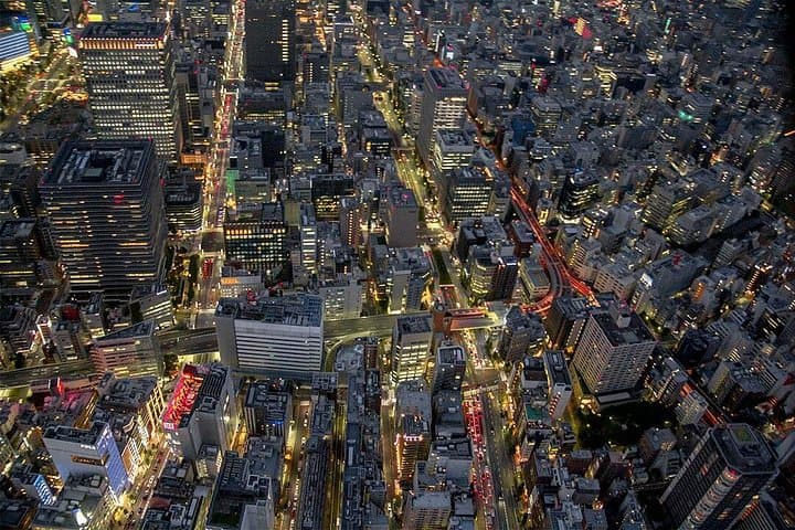 Tokyo Downtown Helicopter Tour — Skytree, Tokyo Tower & City Lights (25 min) photo 2
