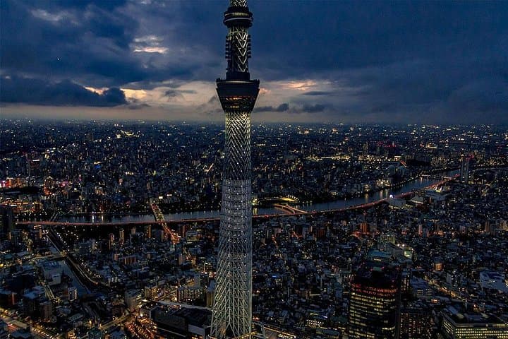 Tokyo Downtown Helicopter Tour — Skytree, Tokyo Tower & City Lights (25 min) photo 6