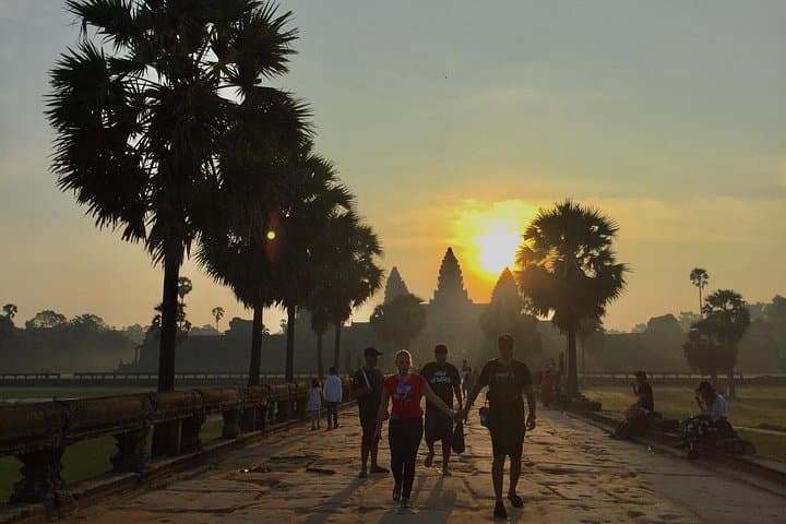 Angkor Wat Sunrise & Beng Mealea: 2-Day Temple and Tonle Sap Adventure from Siem Reap photo 2