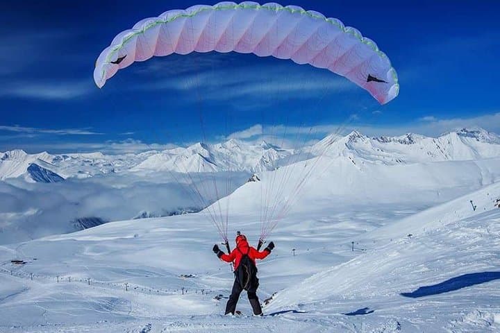 Full-Day Private Skiing Trip to Gudauri from Tbilisi — Ski the Greater Caucasus photo 3