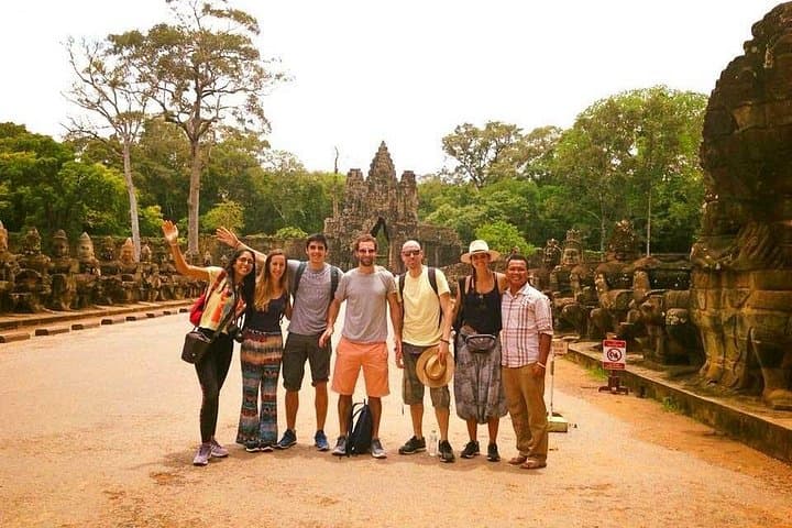 Angkor Wat Sunrise & Beng Mealea: 2-Day Temple and Tonle Sap Adventure from Siem Reap photo 4