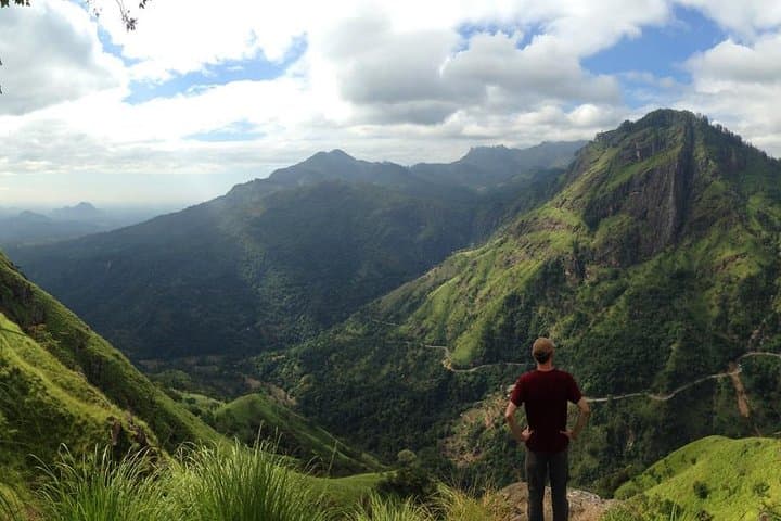 7-Day Sri Lanka Adventure: Knuckles Range, Adam's Peak & Kithulgala Rafting