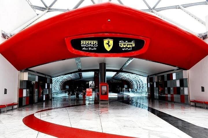 Full-Day Abu Dhabi City and Ferrari World Tour: Sheikh Zayed, Corniche & Formula Rossa photo 5
