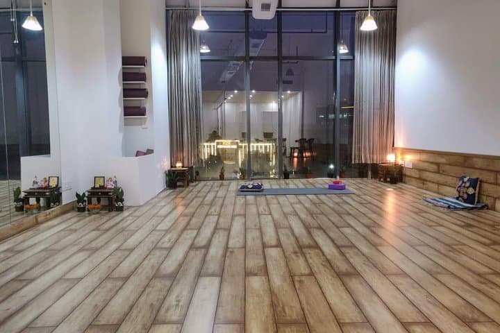 Gurgaon Yoga & Meditation: 90-Minute Guided Sessions for Stress Relief and Sleep photo 1