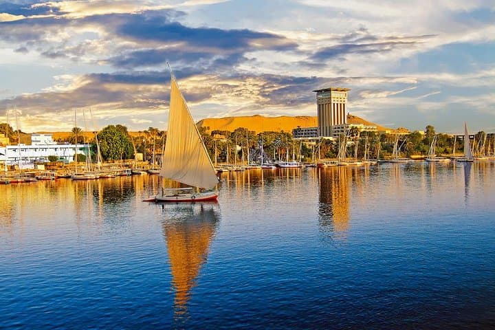 Luxor in a Day: Private Flight from Cairo with Felucca and Camel Ride photo 5