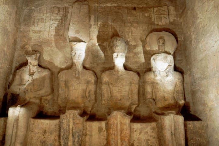 Abu Simbel Day Tour from Aswan: Visit Ramses II & Nefertari Temples photo 5