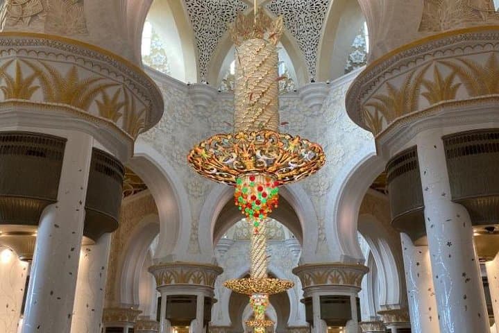 Abu Dhabi Day Trip: Sheikh Zayed Grand Mosque, Louvre Abu Dhabi & Corniche photo 2