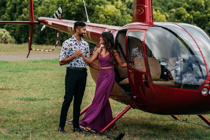 Oahu Private Helicopter Tour and Romantic Valley Landing — Waikiki to Sacred Falls