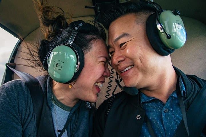 Helicopter Proposal Over Oahu: Marry Me Banner Flyover from Waikiki photo 3