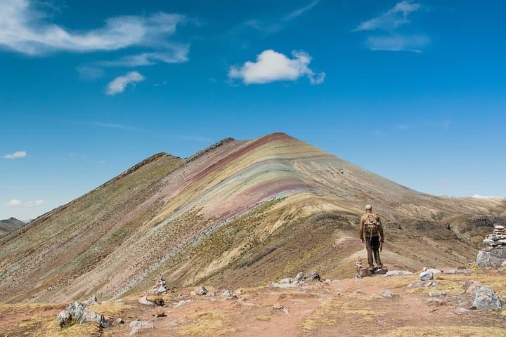 Palccoyo Rainbow Mountain Hike: Day Trip from Cusco to the Colored Ridges