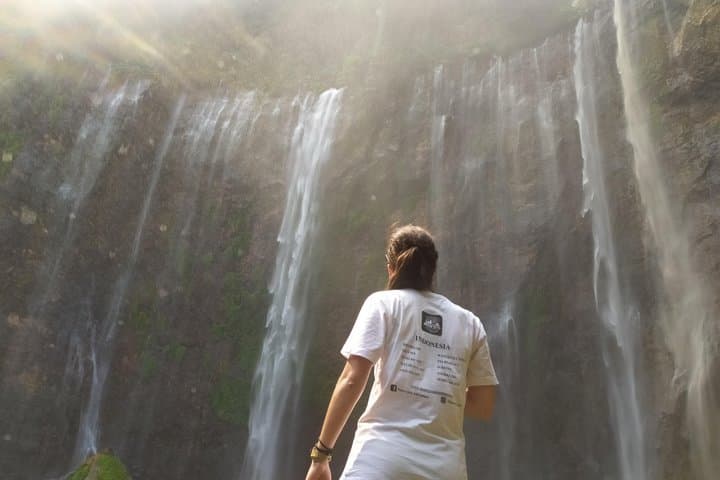 Waterfalls Tour from Malang: Tumpak Sewu & Hidden Cascades photo 2