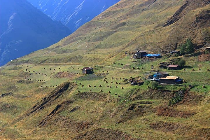 Trekking Tusheti to Khevsureti via Atsunta Pass — 6-Day High-Altitude Caucasus Trek photo 6
