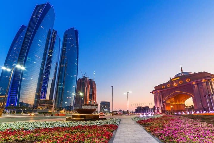 Abu Dhabi Day Trip: Sheikh Zayed Grand Mosque, Corniche & Yas Island from Dubai photo 4