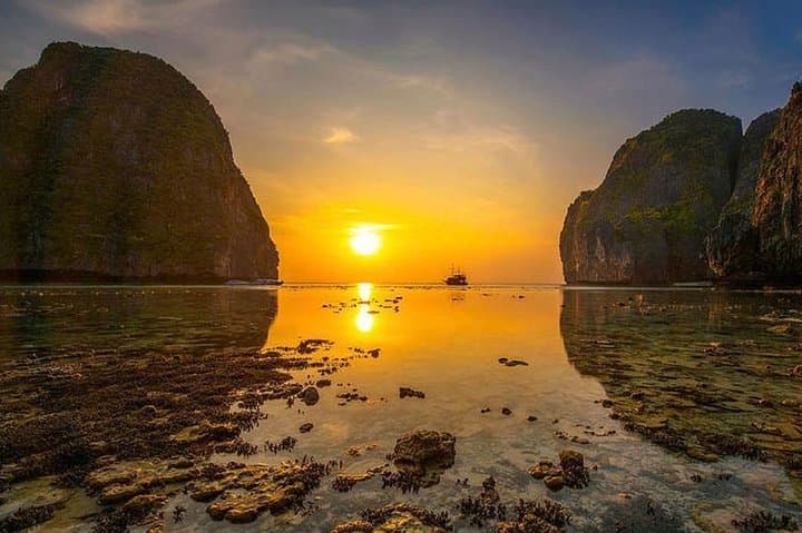 Phi Phi, Maiton & Khai Island Sunset Speedboat Trip from Phuket
