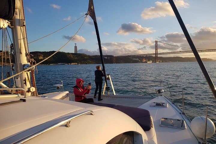 Lisbon Sunset Yacht Cruise on the Tagus with Drinks photo 3