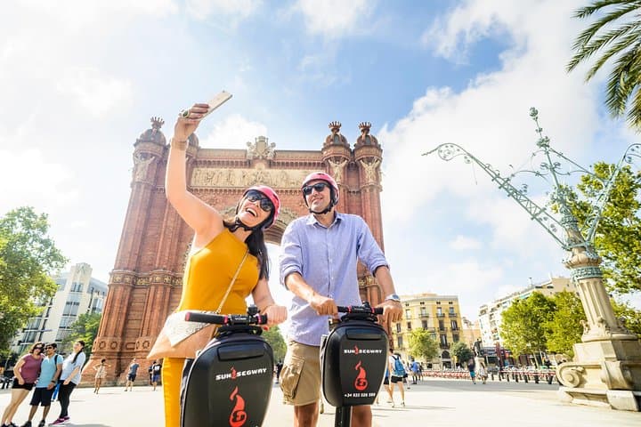 Explore Barcelona by Segway: 3‑Hour Citizen Segway Tour photo 2