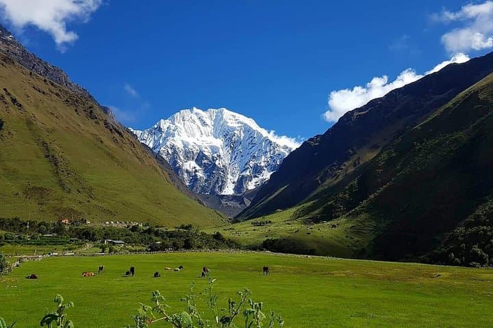 Salkantay Trek to Machu Picchu: 5-Day High-Altitude Trek Guide photo 3