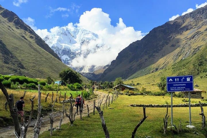 Salkantay Trek to Machu Picchu: 5-Day High-Altitude Trek Guide