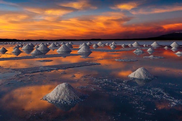 Mirror Skies: Uyuni Salt Flat Sunrise & Stargazing (Half Day) photo 6