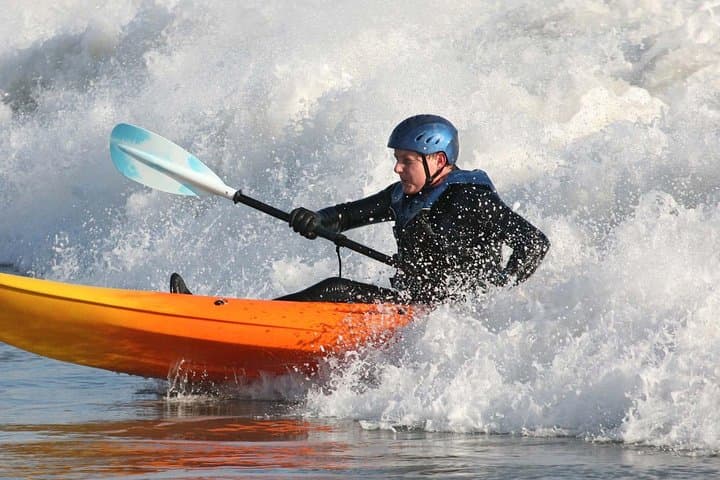 Hikkaduwa Beach Canoe Ride — Hour-Long Paddle to Turtles and Coral