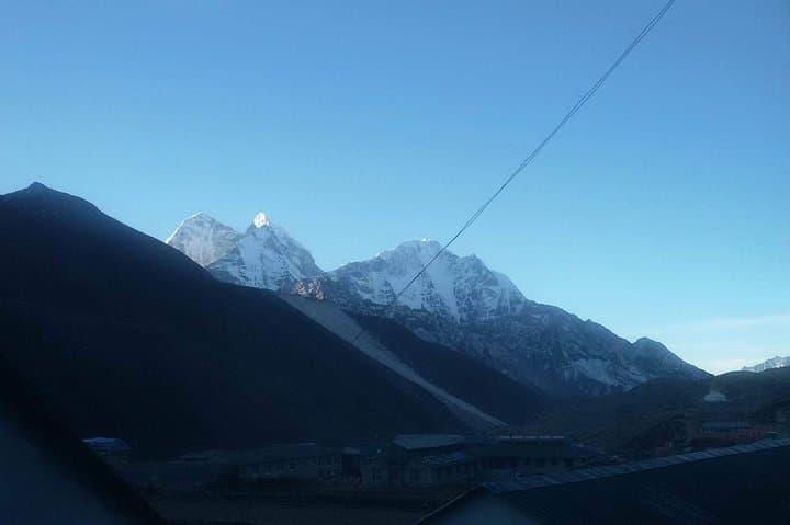 Everest Base Camp Trek: Complete Guide to the Khumbu High-Altitude Journey photo 6