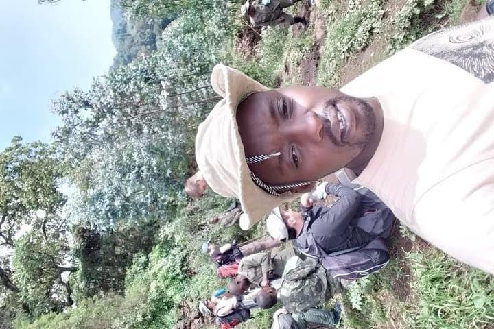 Mount Bisoke Crater Lake Hike — Day Trip from Musanze photo 2