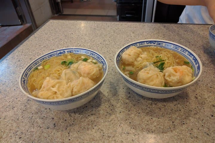 Custom Hong Kong Private Tour — City Corners, Peaks & Local Secrets photo 2