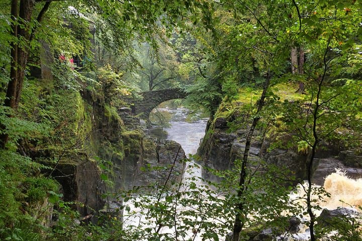 Isle of Skye and Scottish Highlands Tour: Private 3-Day Highlands Itinerary from Edinburgh photo 4