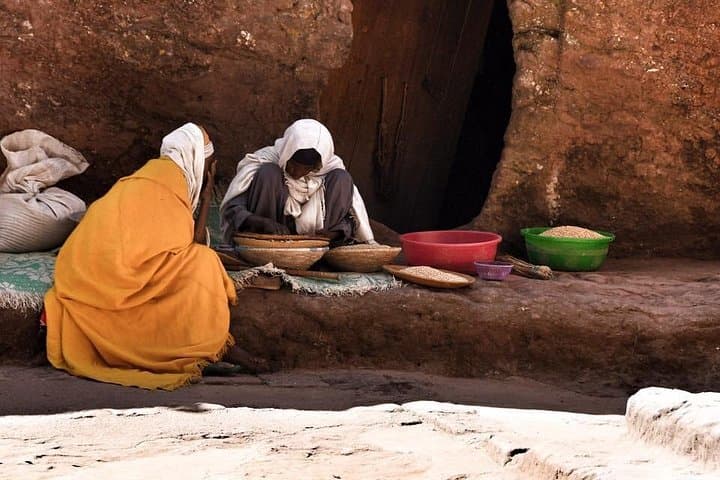 4-Day Abune Yosef Trek from Lalibela — Geladas, Ethiopian Wolves & High-Alpine Views photo 1