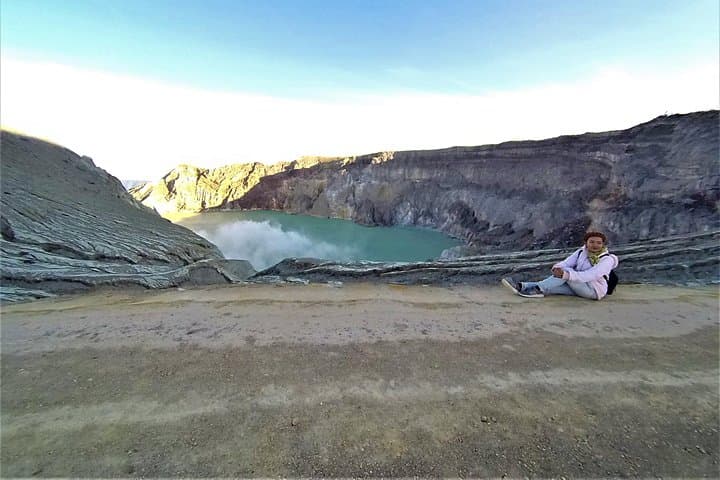 Bromo, Madakaripura & Ijen: 3-Day Volcano, Waterfall and Blue Fire Adventure photo 5