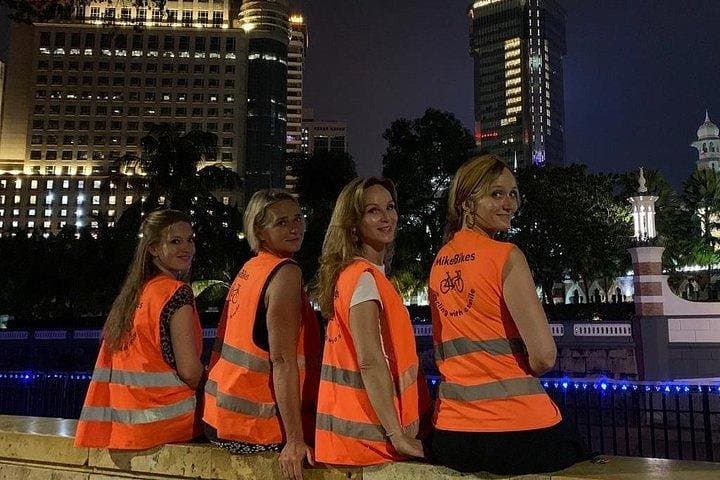 Kuala Lumpur Sunset and Night Cycling Tour — 4-Hour City Highlights photo 5