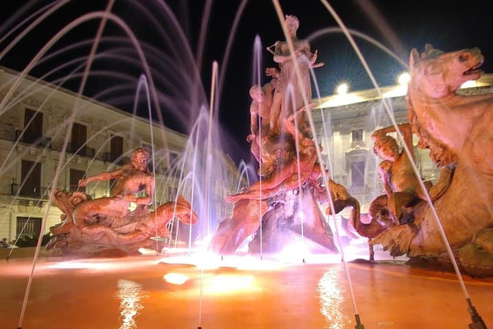 Private Excursion from Catania to Syracuse's Ortigia and Baroque Noto photo 4