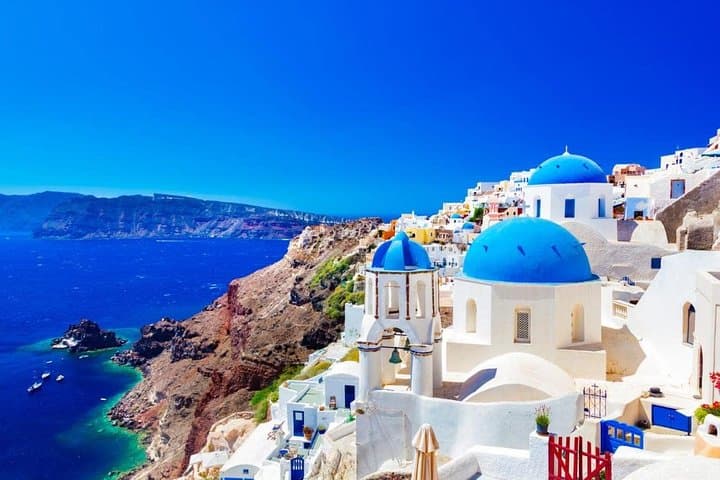 Santorini All-Inclusive Full-Day Private Tour: Caldera Views, Oia & Wineries photo 2
