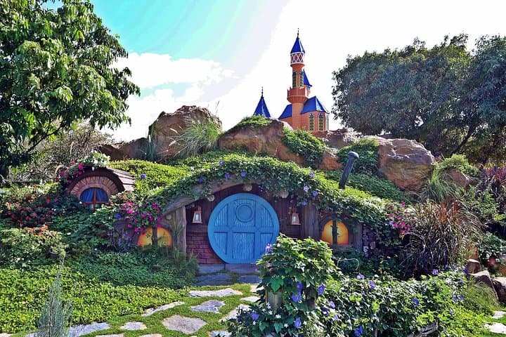 Dream World Bangkok: Practical Guide to the Theme Park with Buffet Lunch photo 4