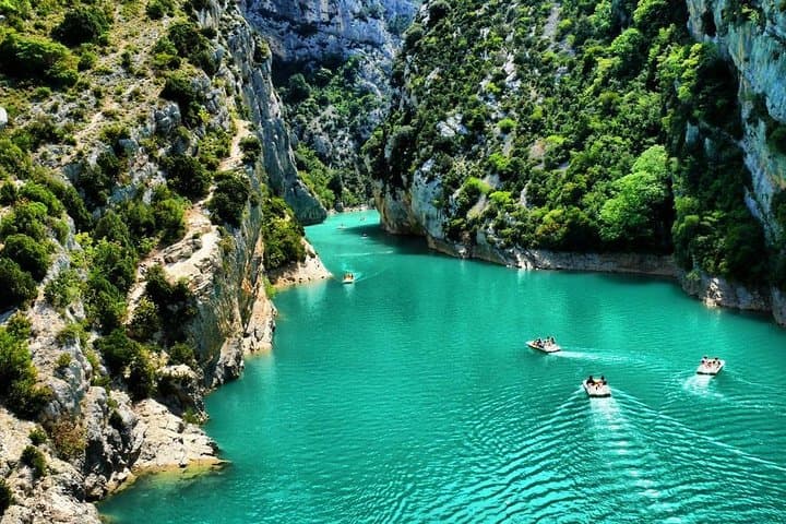 Day Trip to Gorges du Verdon and Lac de Sainte-Croix from Nice: Scenic Views, Lavender Fields, and Hilltop Villages