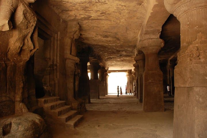 Elephanta Caves Guided Half-Day: Ferry, Toy Train & Shiva Reliefs photo 4