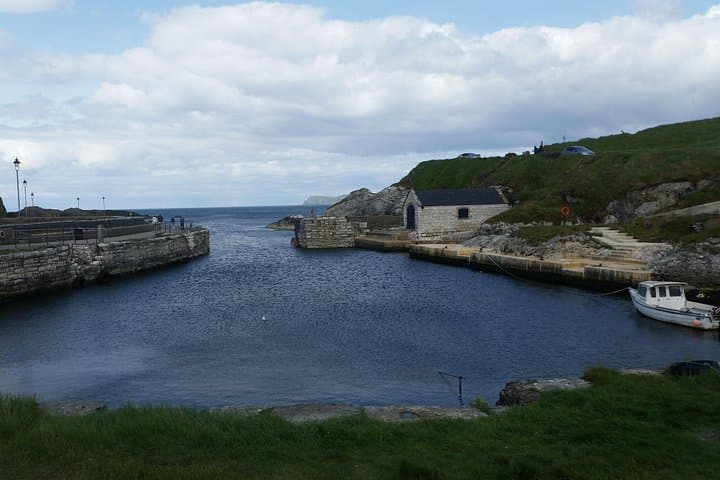 Giants Causeway and Glens of Antrim Day Trip from Belfast photo 2