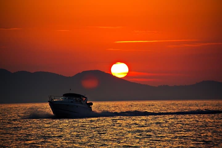 Phi Phi Maiton Khai Sunset Premium Speedboat Tour from Phuket photo 2