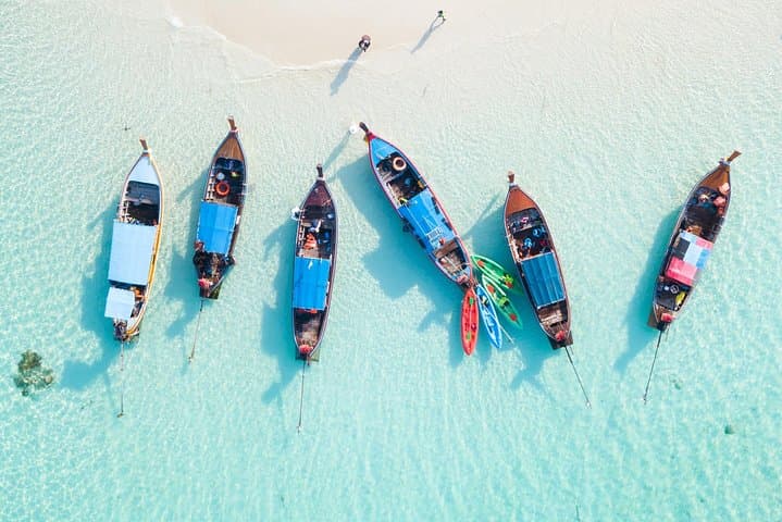 Raya and Coral Island Speedboat Tour from Phuket — Snorkeling, Beaches & Day-Trip Guide