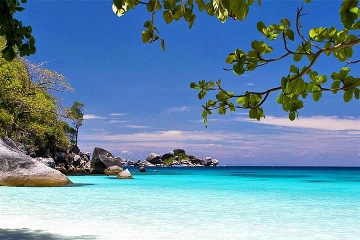 Maiton Island Speedboat Day Trip from Phuket — Snorkel, Beaches & Three-Province View photo 5