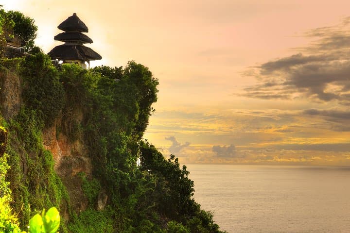 Uluwatu Temple & Southern Bali Private Tour — Sunset Kecak, Cliffs and Jimbaran Dinner photo 2