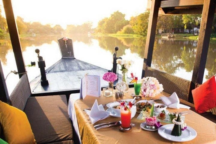 Chiang Mai Couples Detox Day: Private Spa, Riverfront Lunch & Luxury Transport